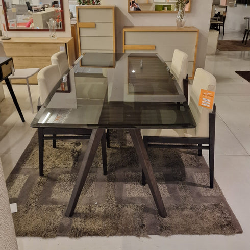 Mesa de jantar DELTA