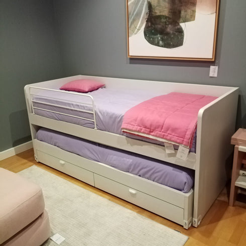 Cama NUK c/ rodas